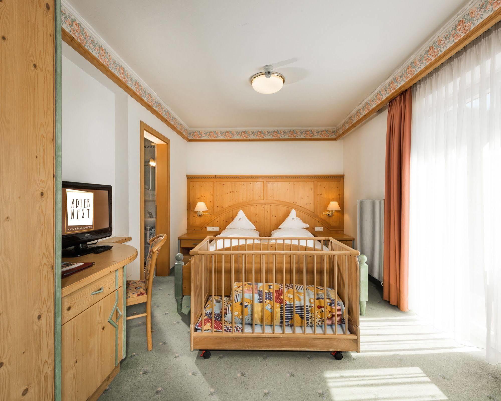 Hotel Adlernest Senale Esterno foto
